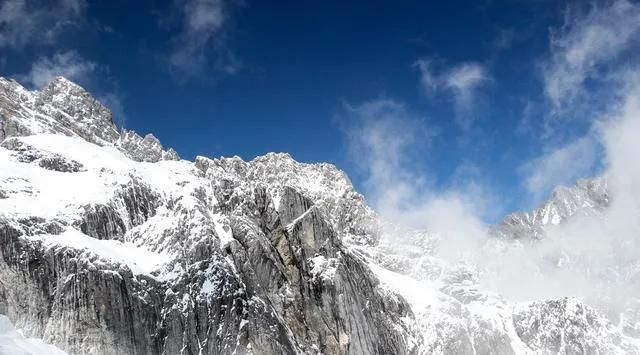 为什么能征服珠峰的人类却拿玉龙雪山毫无办法至今无一人登顶图8